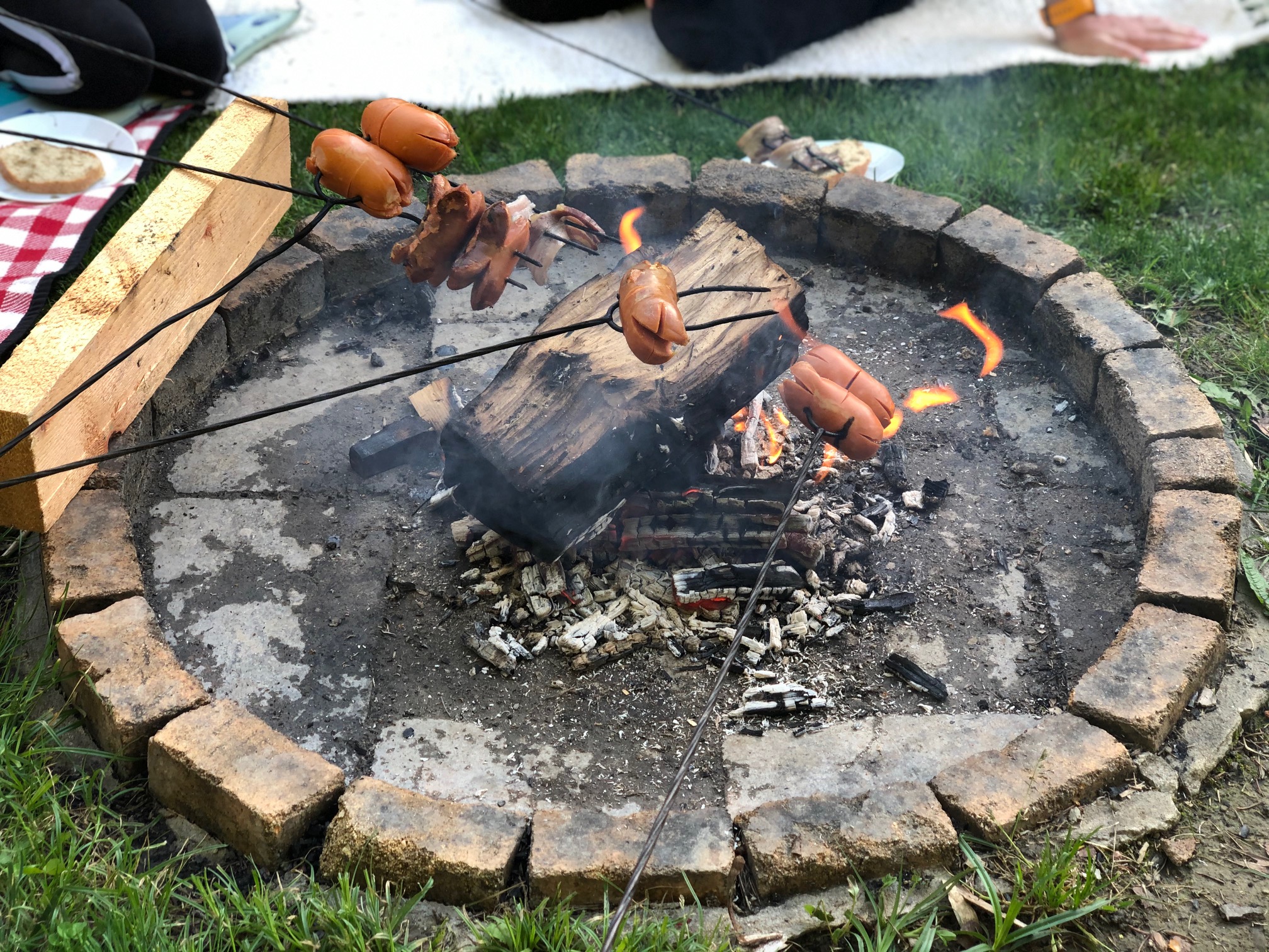 Exterior and garden — IMG_6738