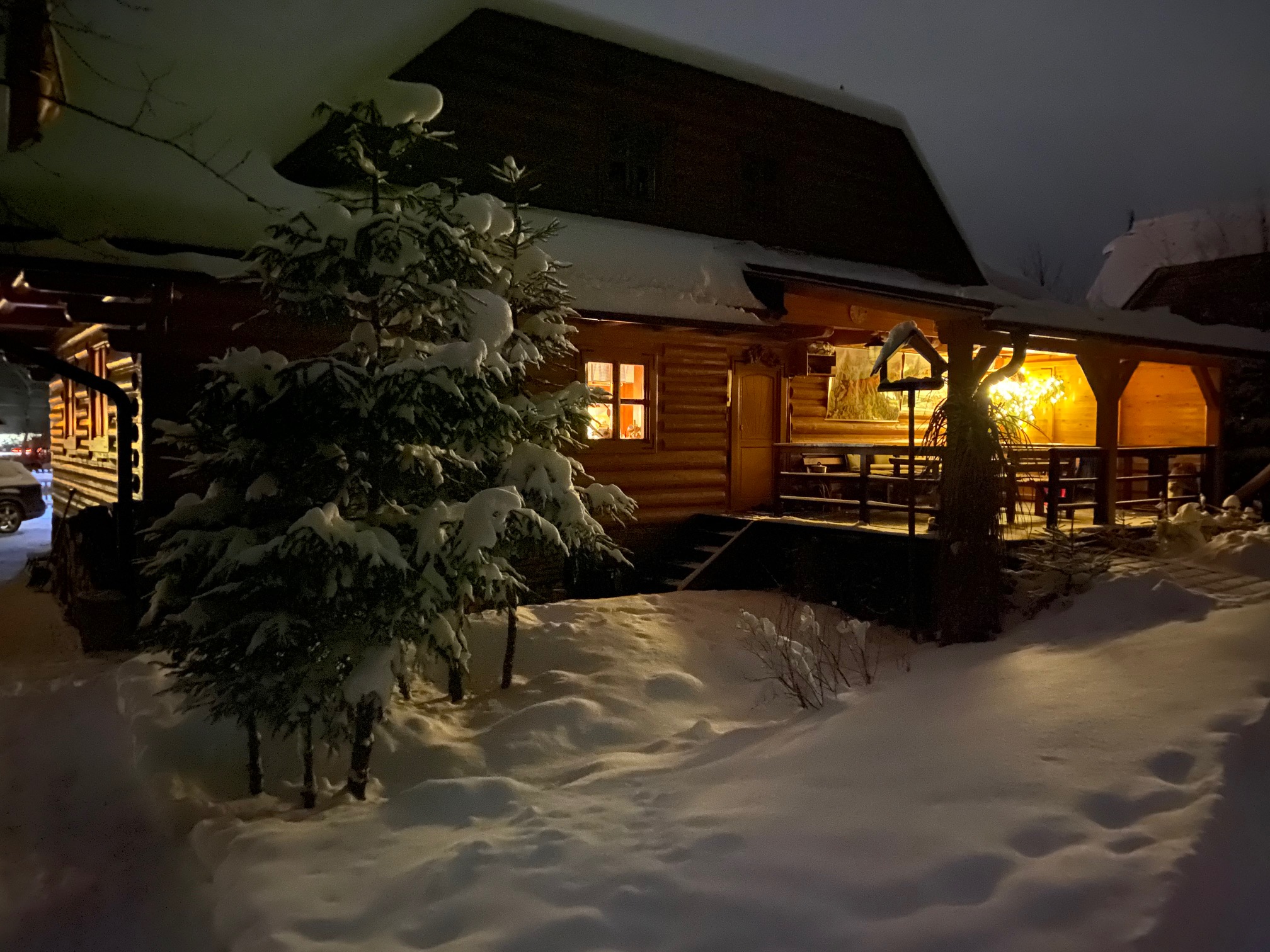 Exterior and garden — IMG_8650