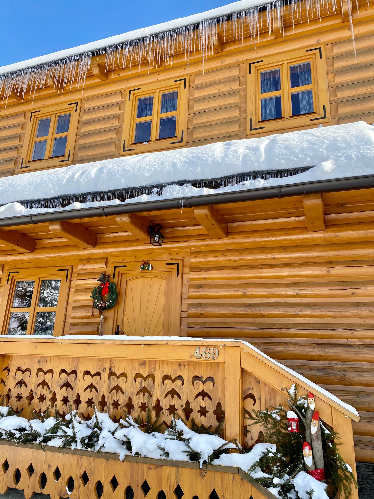 Exterior and garden — IMG_8667