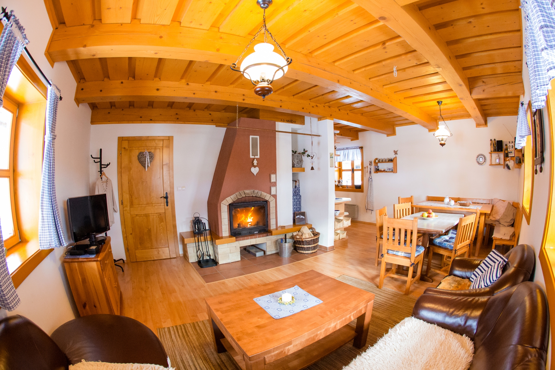 Lower apartment — Living-room-downstairs-3