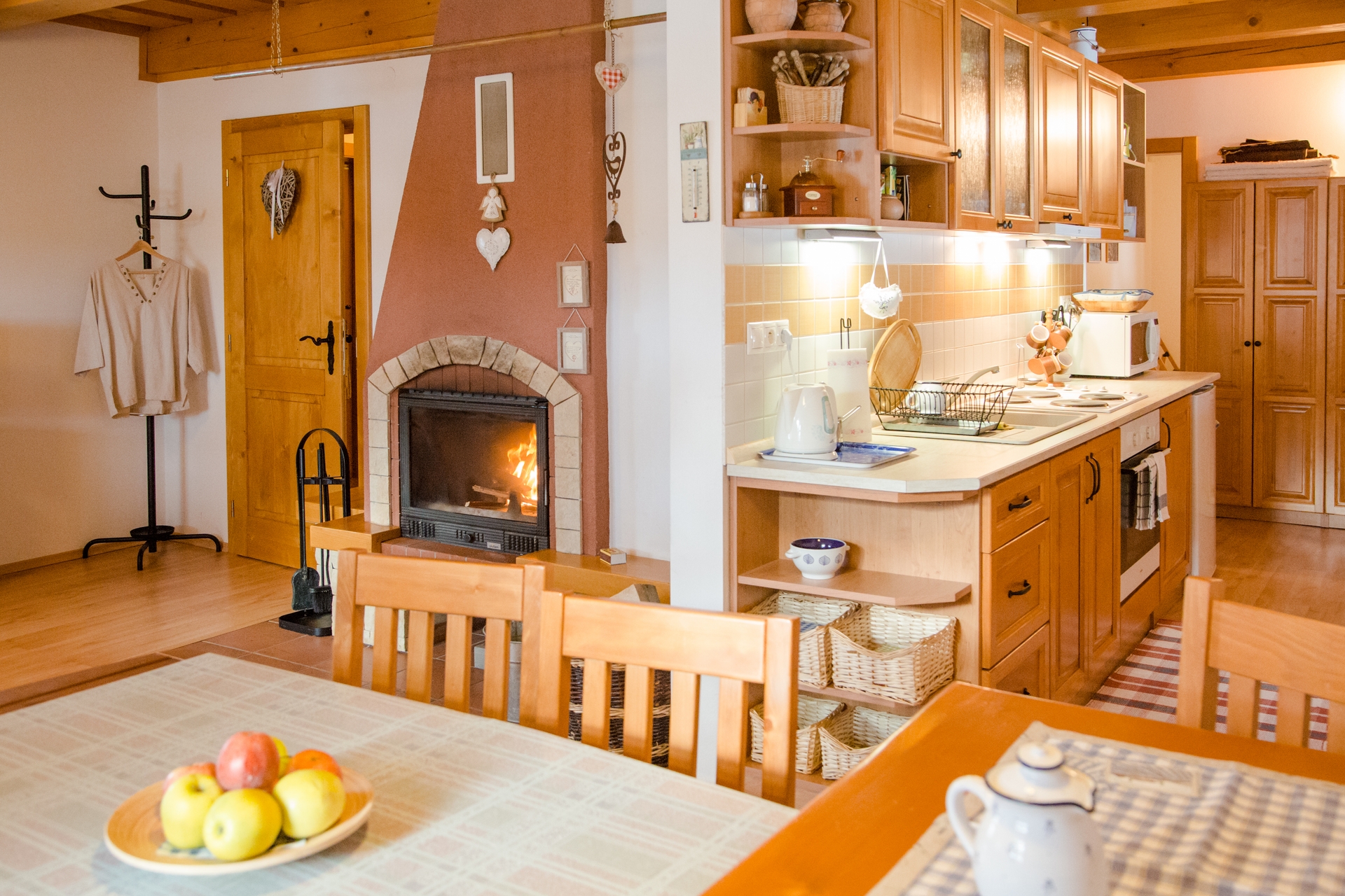 Lower apartment — Living-room-downstairs-4