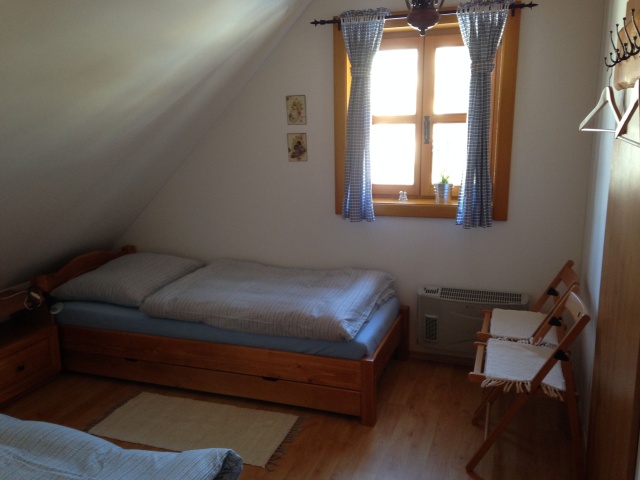 Upper apartment — Horny-apartman-spalna-s-oddelenymi-postelami-2